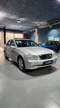 MERCEDES-BENZ C 240 2.6 AVANTGARDE GASOLINA 4P AUTOMÁTICO